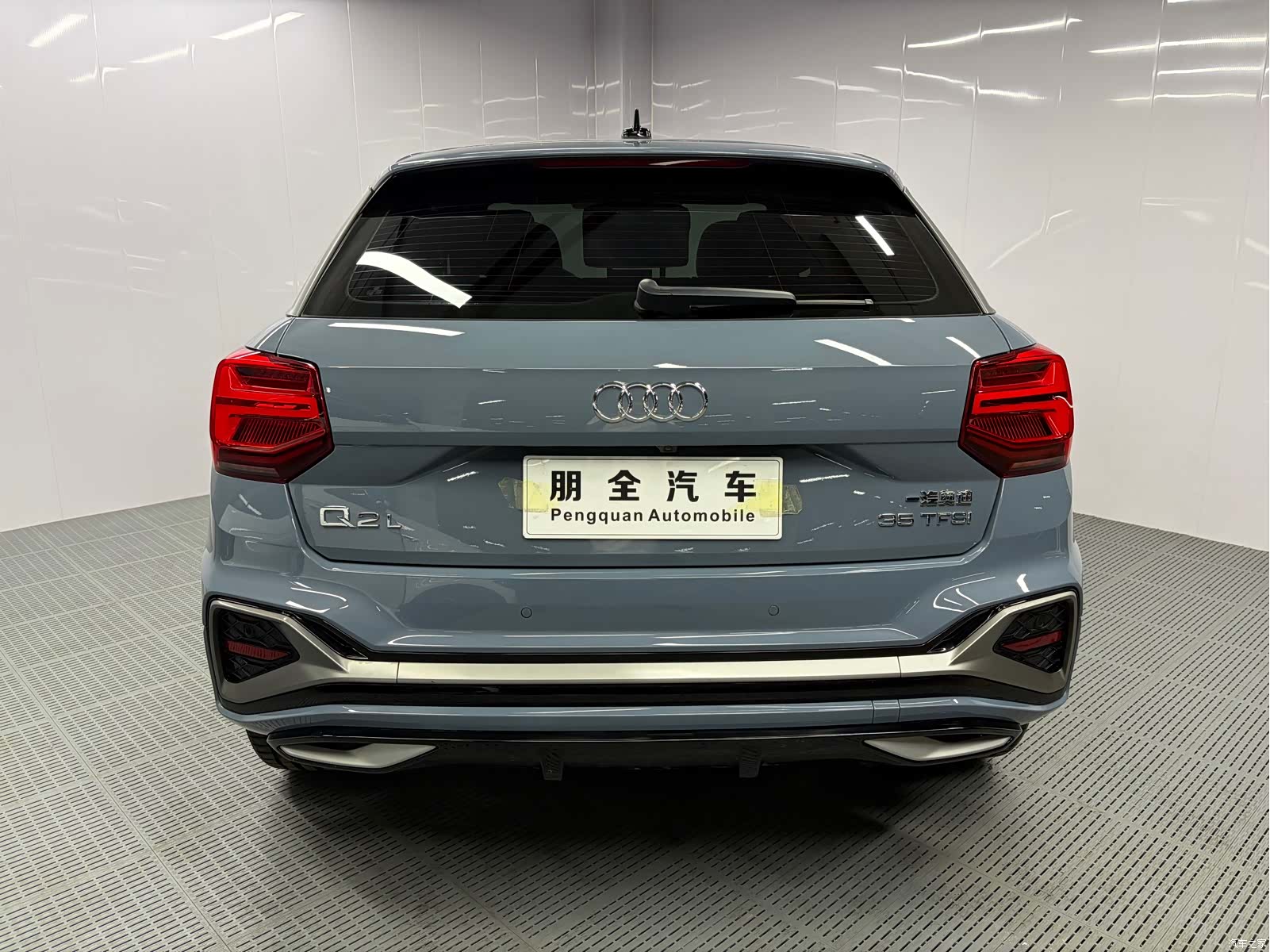 Audi Q2L, 2023 18