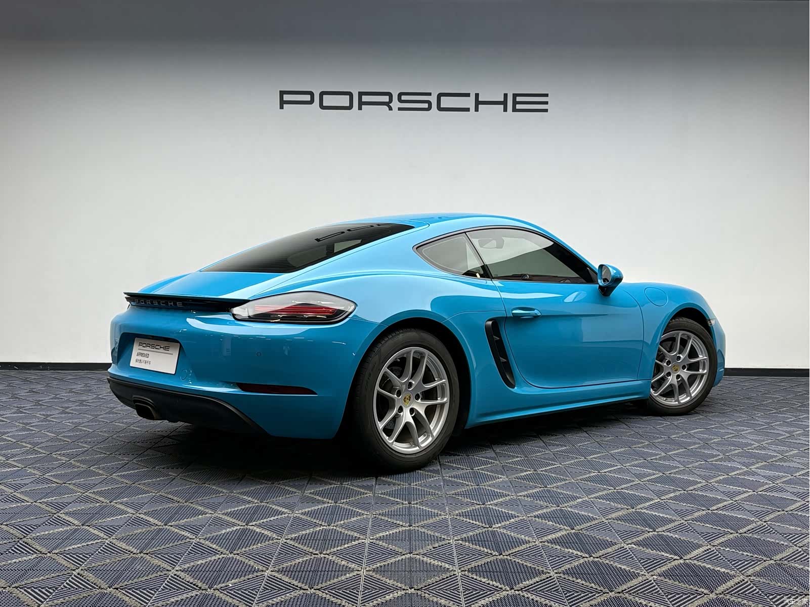 Porsche Cayman, 2019 2