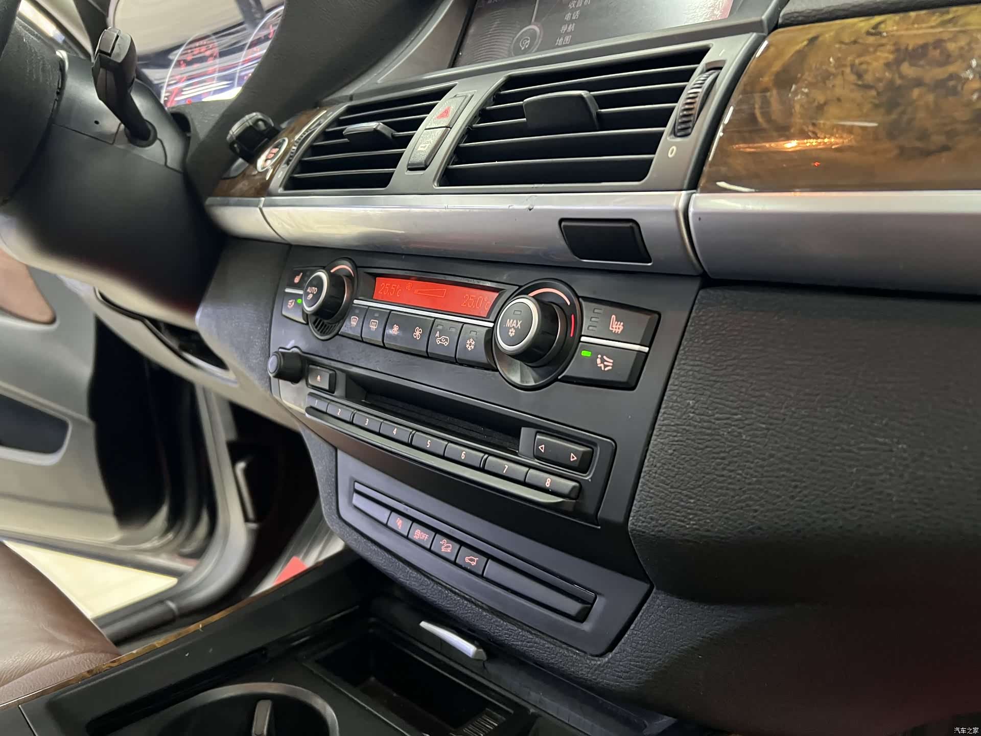 BMW X5, 2011 16