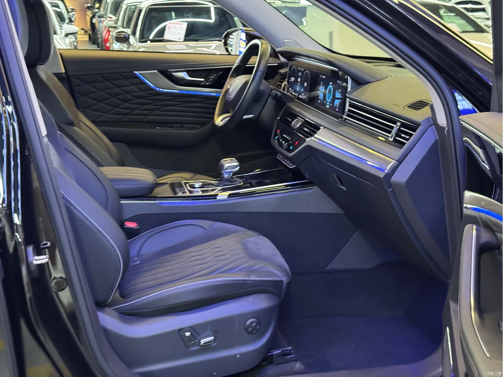 Hongqi HS5, 2022 26