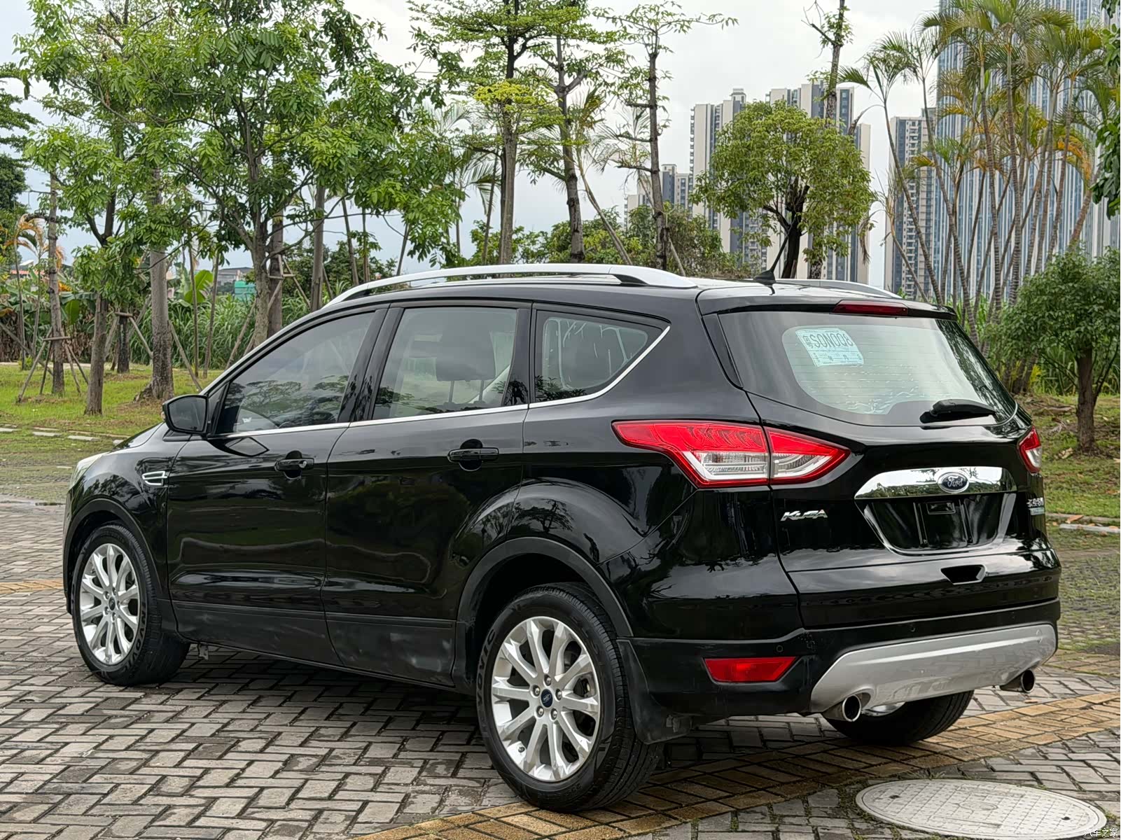 Ford Kuga, 2016 4