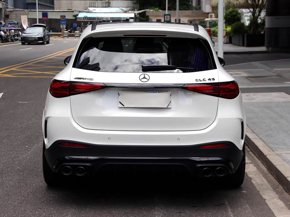 Mercedes-Benz GLC AMG