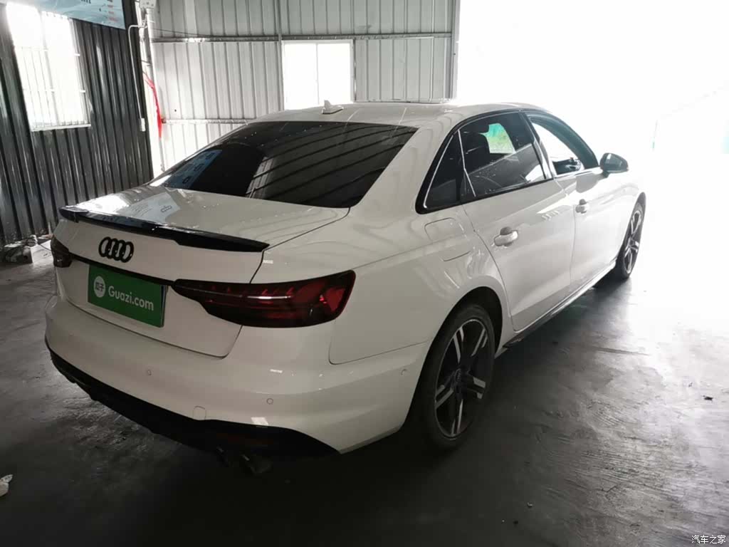 Audi A4L, 2022 7