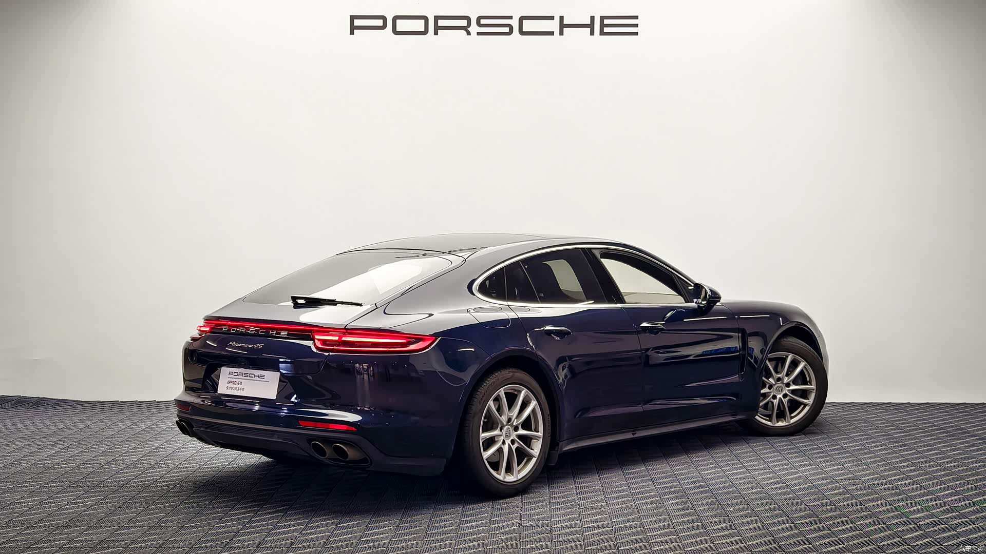 Porsche Panamera, 2017 7