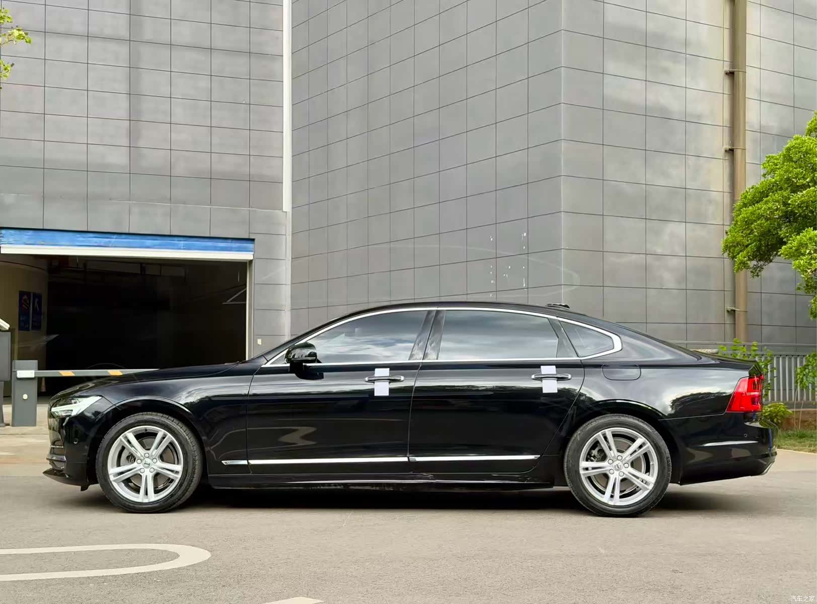 Volvo S90, 2019 23