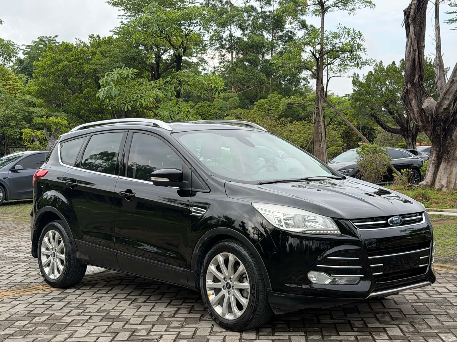 Ford Kuga, 2016 2