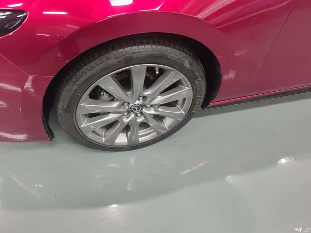 Mazda Mazda3, 2019 25