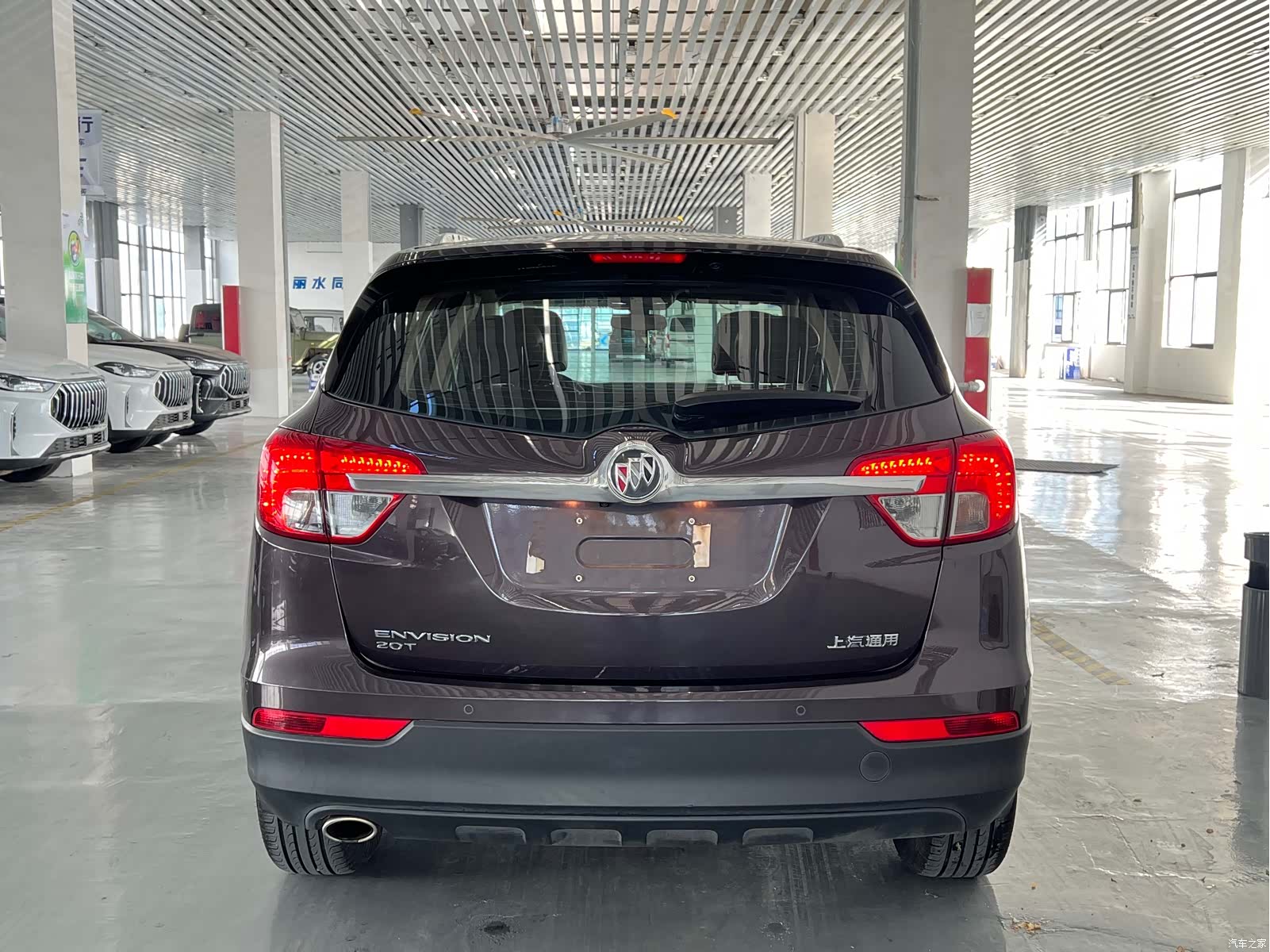 Buick Envision Plus, 2017 все фото