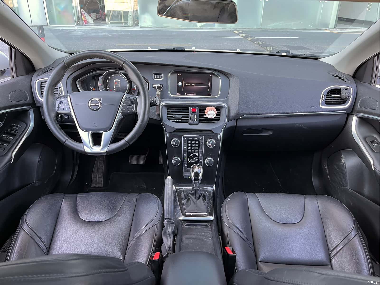 Volvo V40, 2018 15