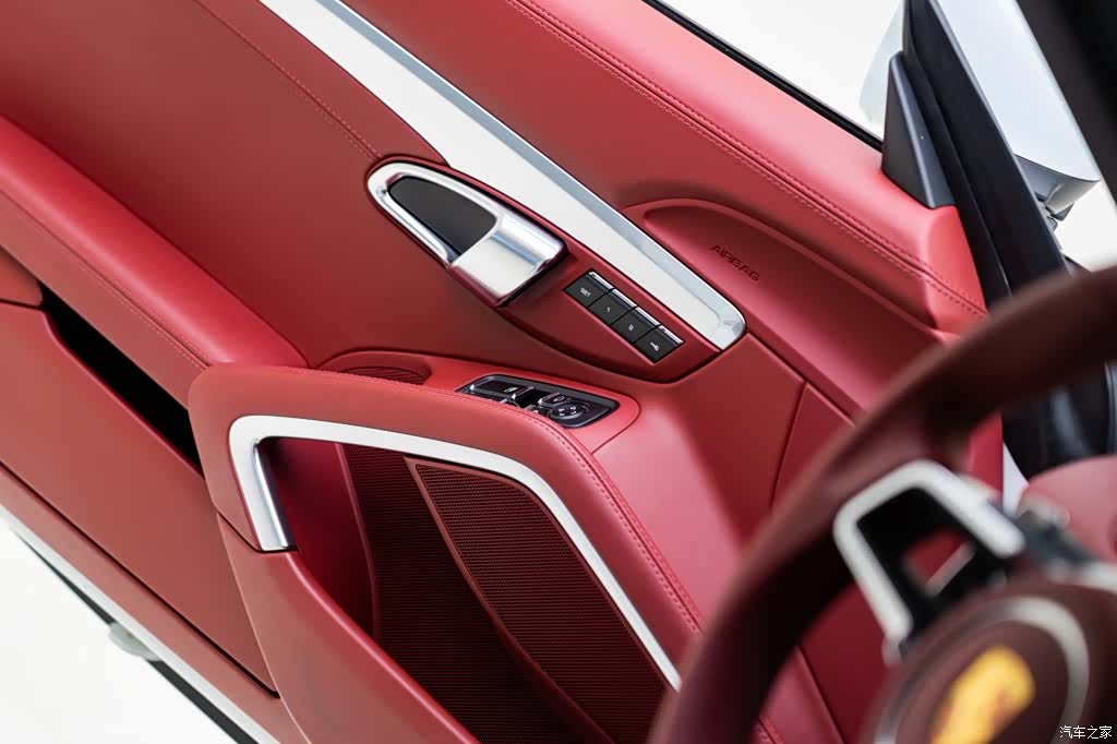 Porsche Cayman, 2018 10