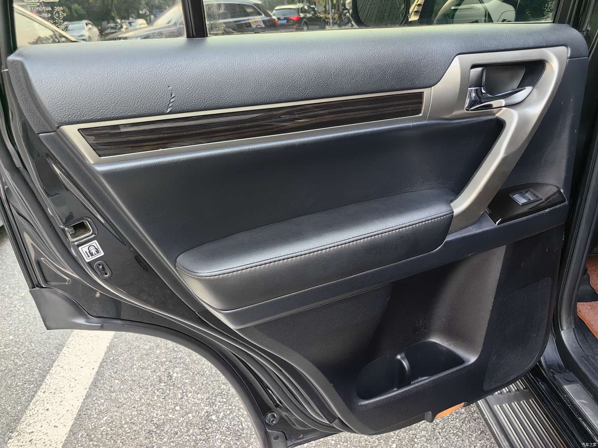 Lexus GX, 2014 20
