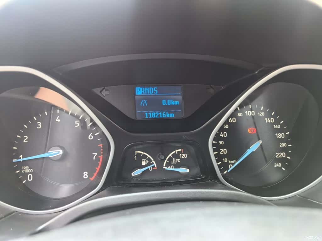 Ford Focus, 2017 12