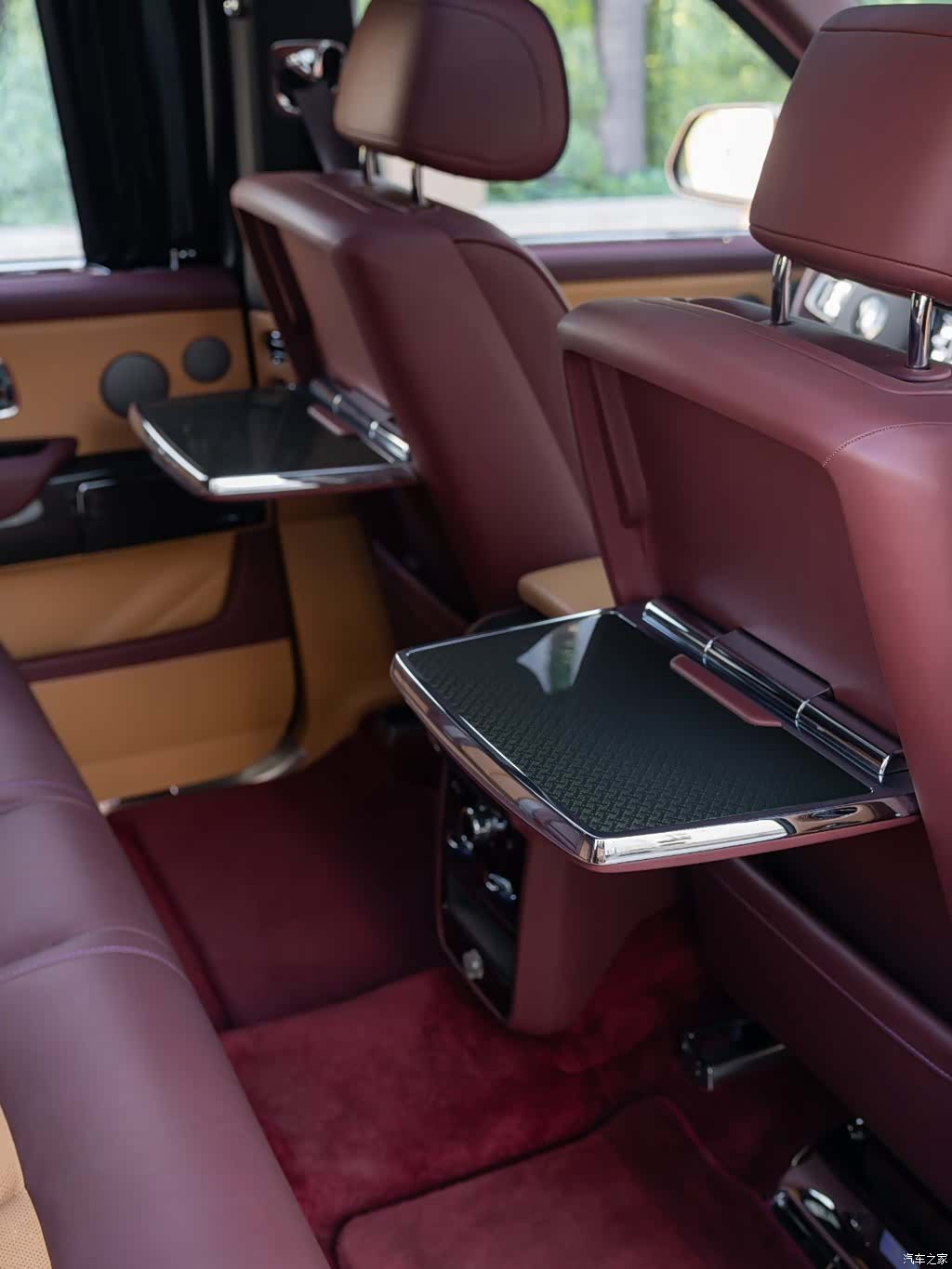 Rolls-Royce Cullinan, 2022 24