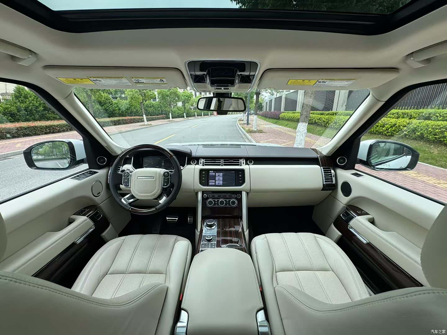 Land Rover Range Rover, 2015 10