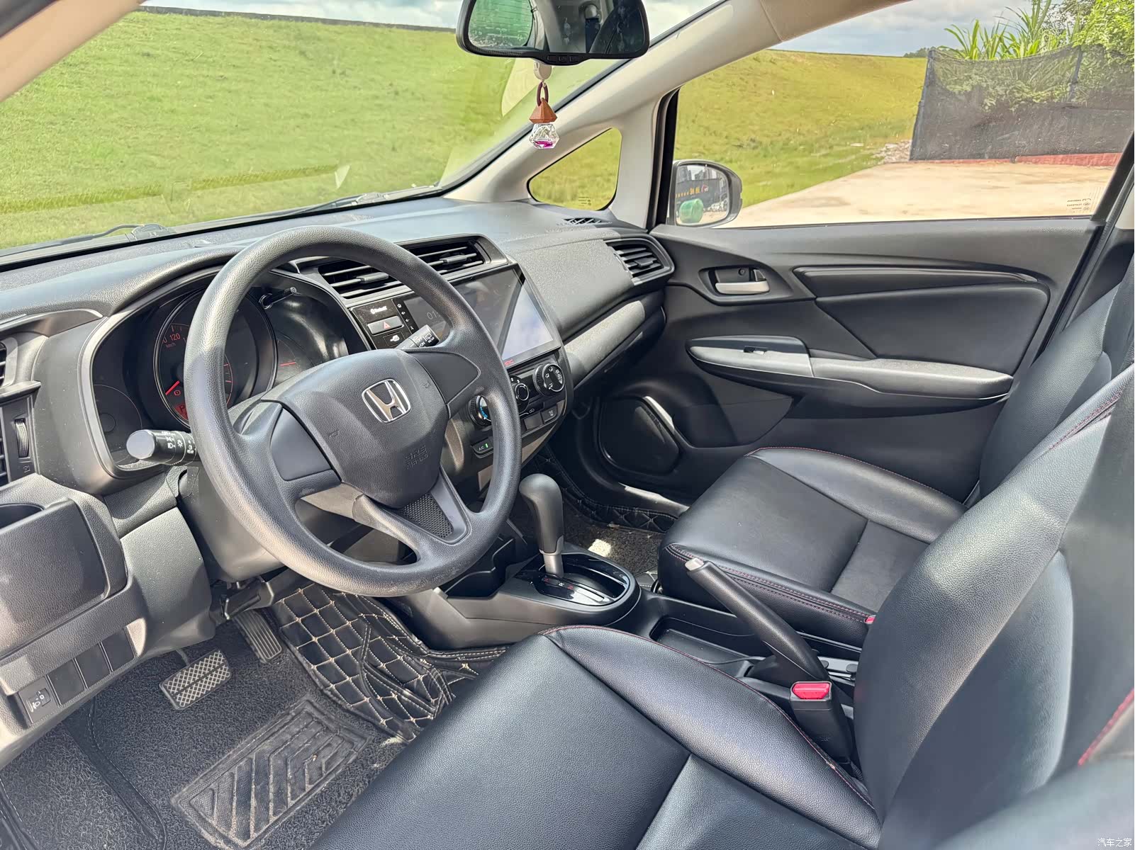 Honda Fit, 2018 12