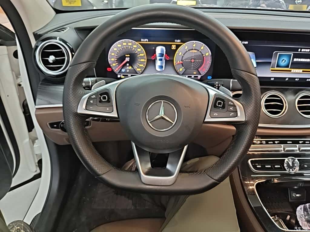 Mercedes-Benz E-Class, 2017 11