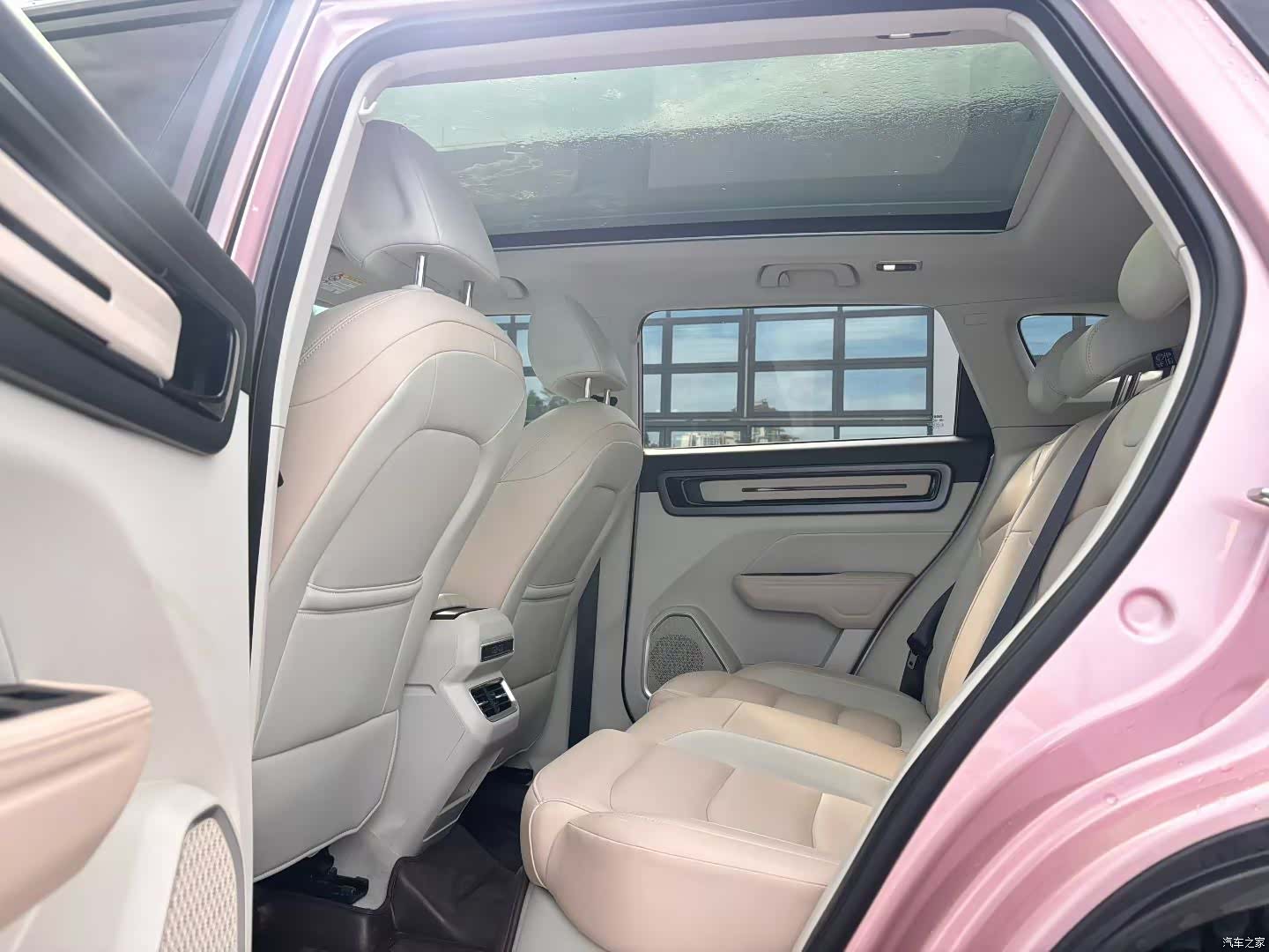 Geely Icon, 2022 6