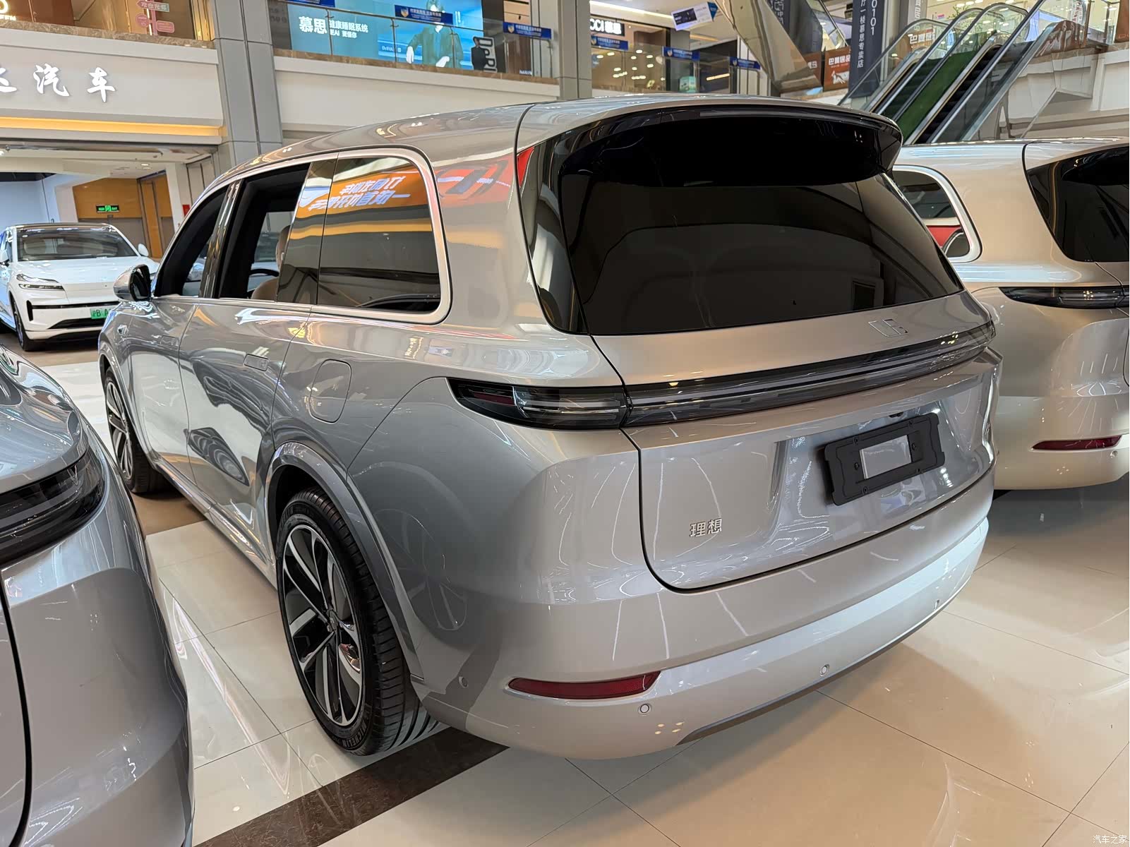 Li Auto L9, 2024 4