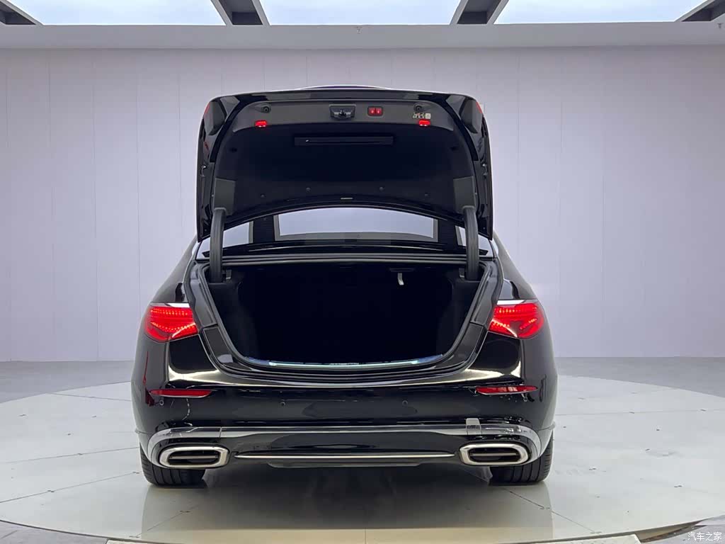 Maybach S-Class, 2024 9