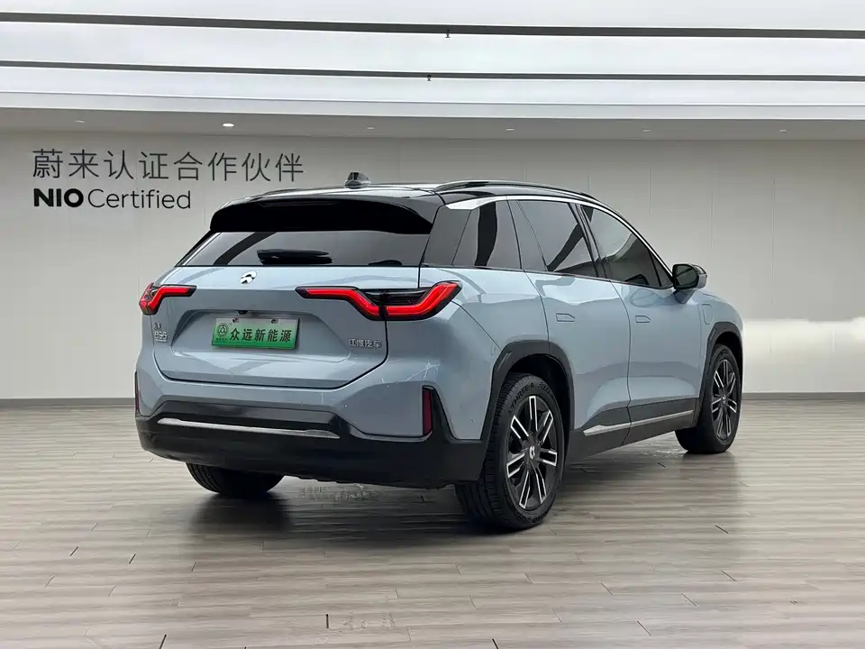 NIO ES6