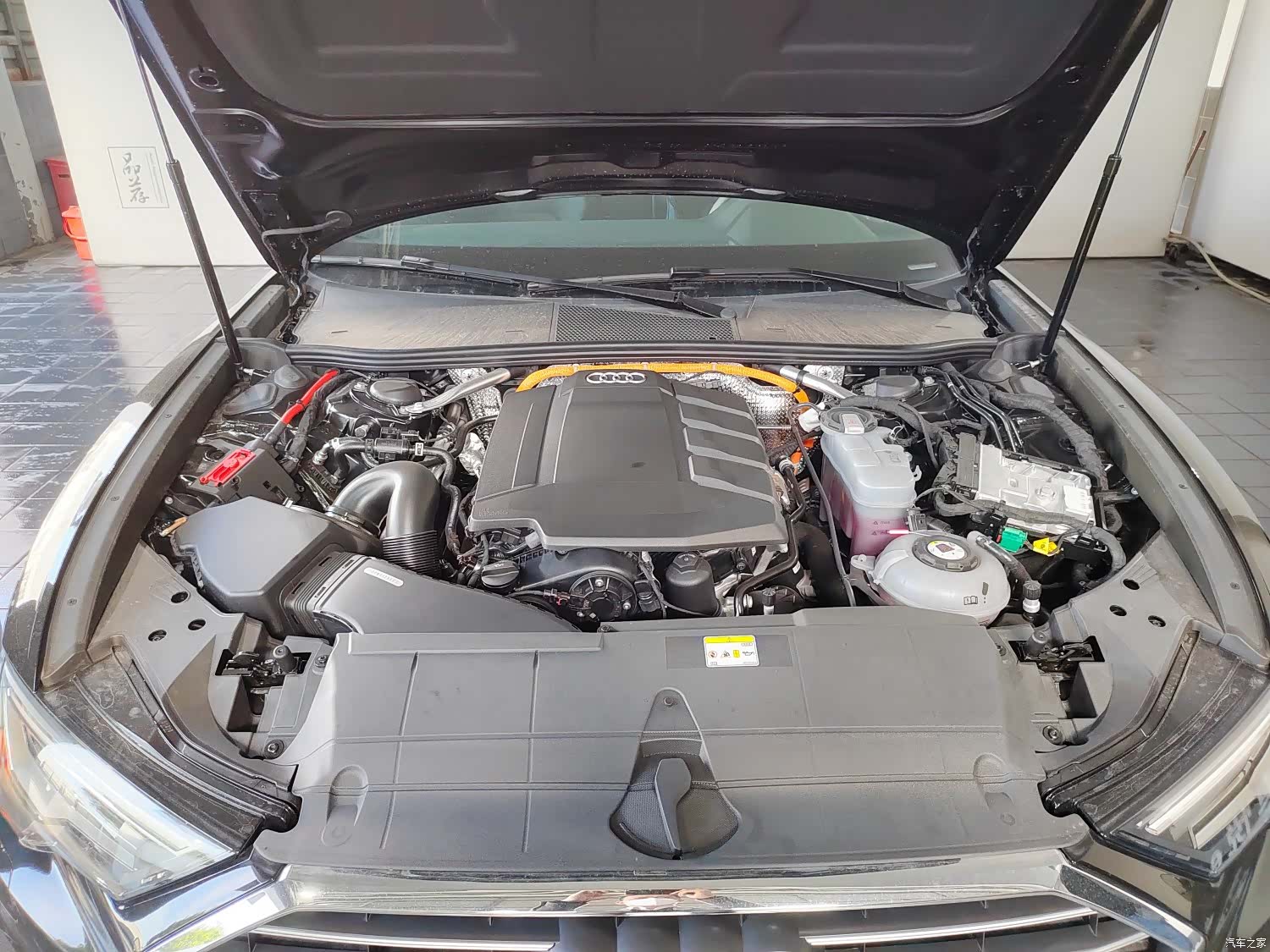 Audi A6L, 2020 6