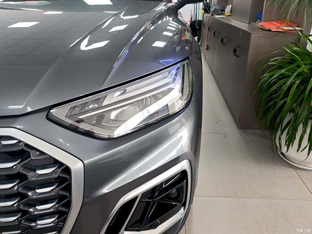 Audi Q5L, 2022 24