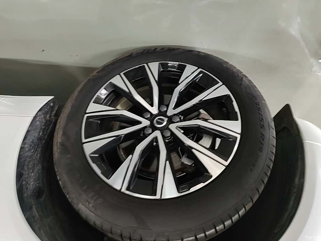 Volvo XC60, 2024 23
