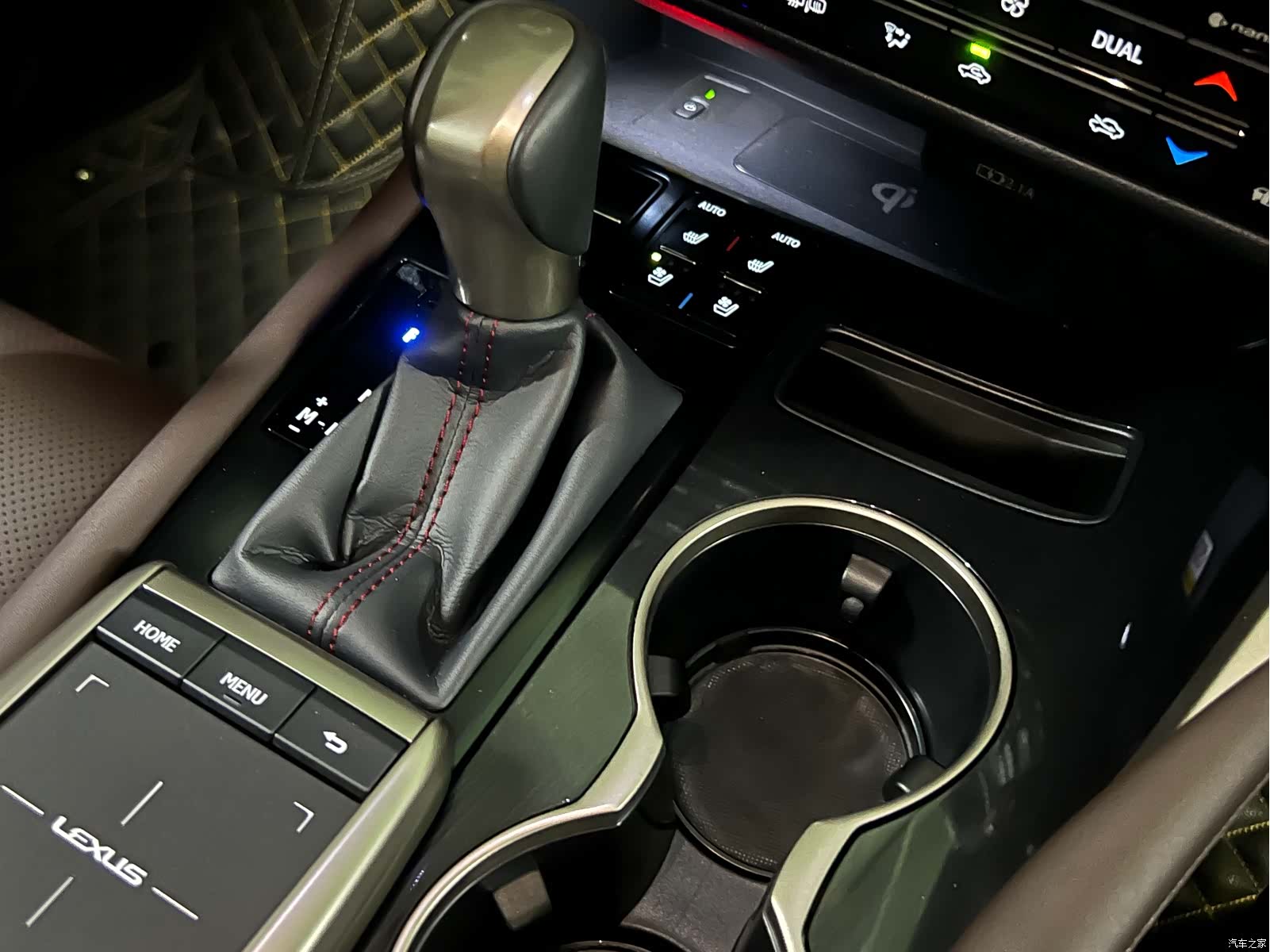 Lexus RX, 2022 15