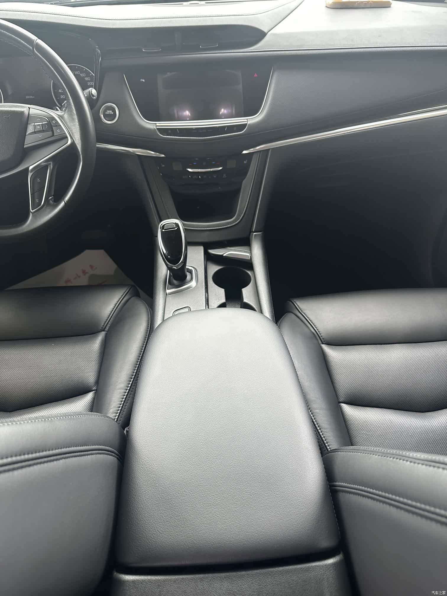 Cadillac XT5, 2019 10