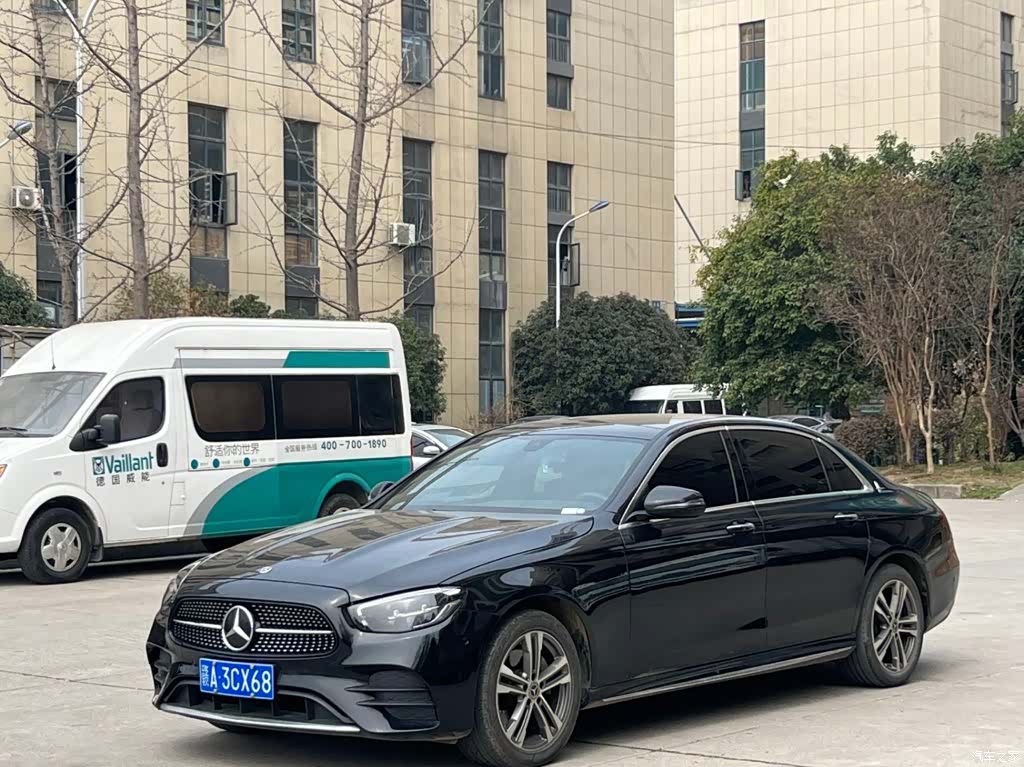 Mercedes-Benz E-Class, 2021 1