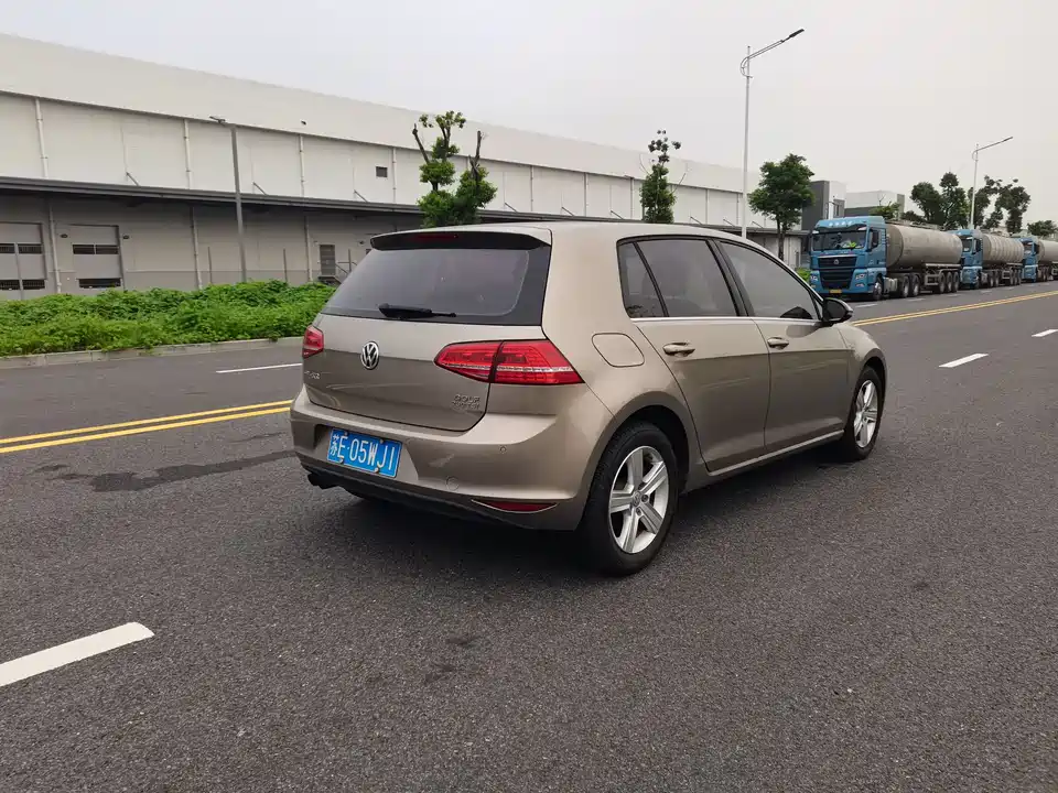 Volkswagen golf