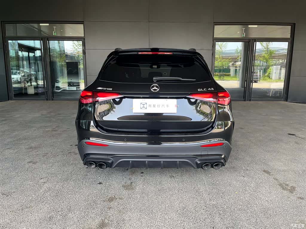 Mercedes-Benz GLC, 2025 13
