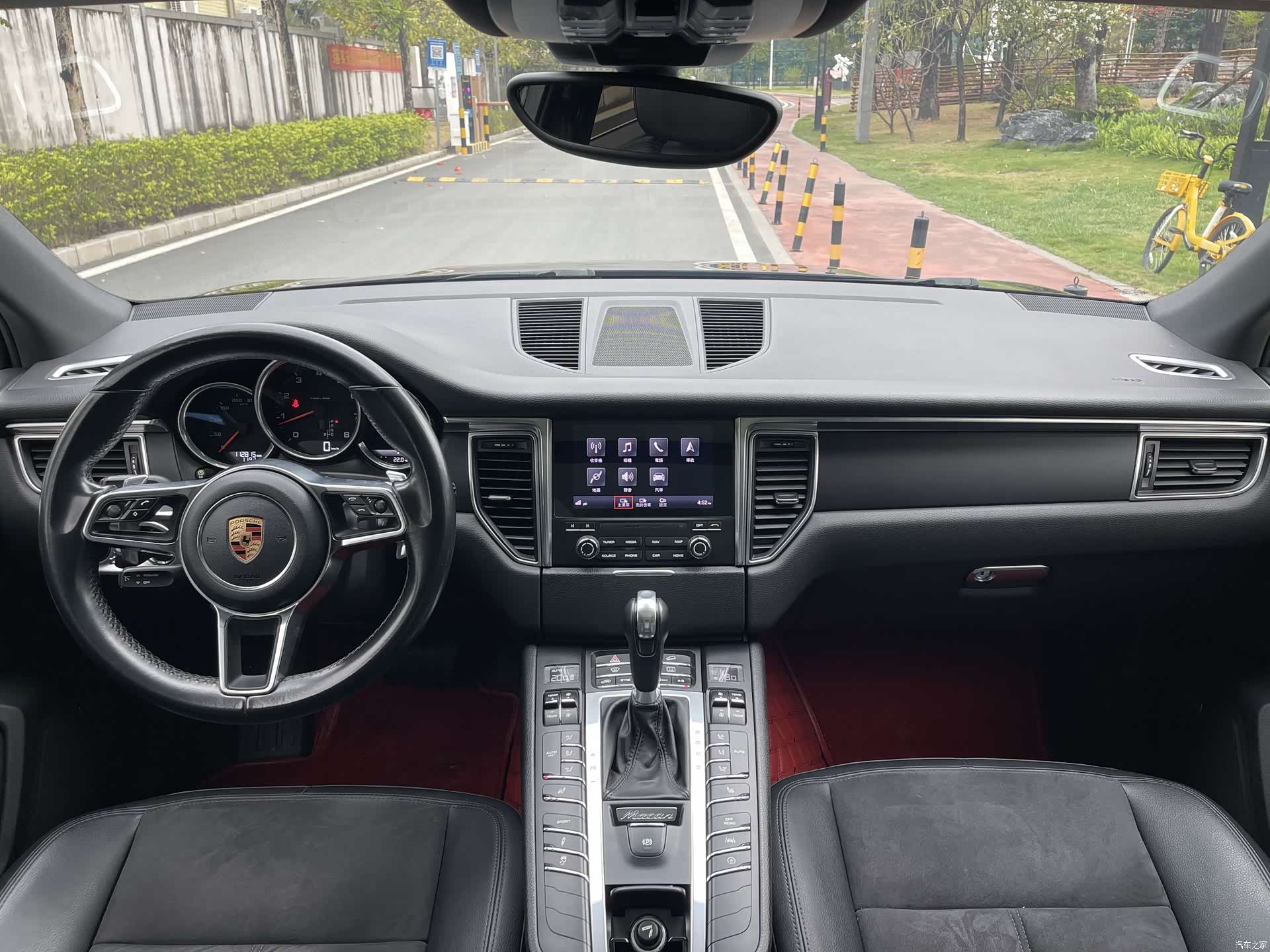 Porsche Macan, 2018 9