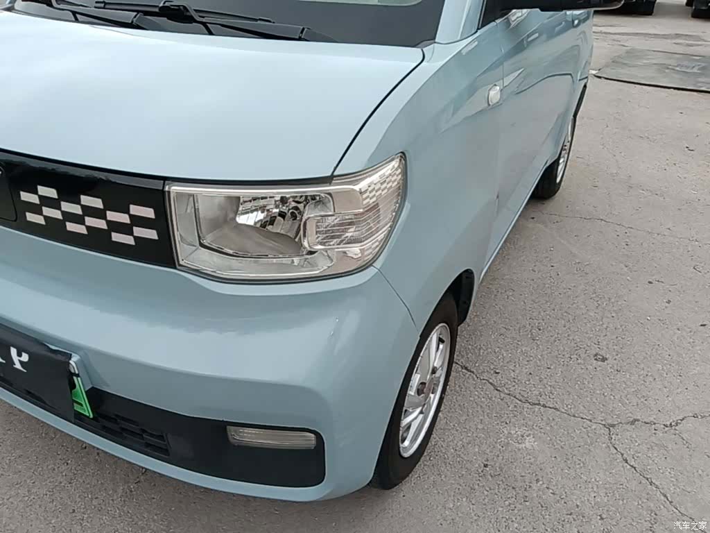 Wuling MINIEV, 2020 24