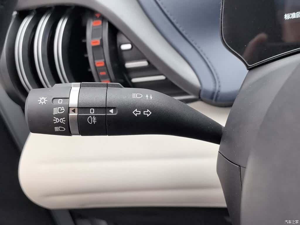 BYD Yuan, 2022 21