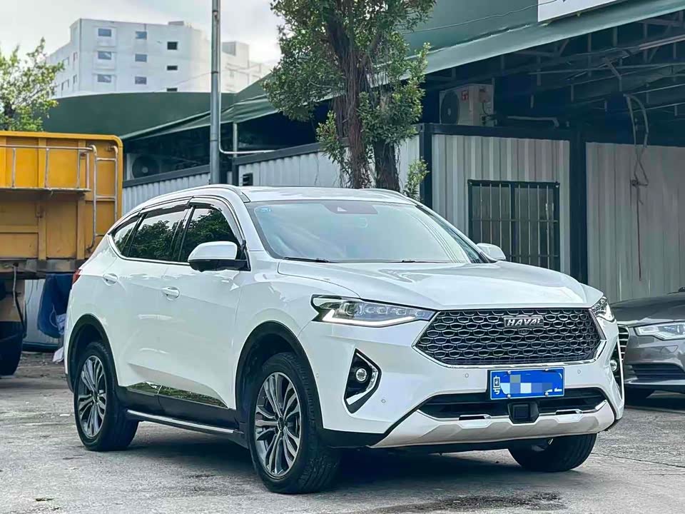 Haval F7