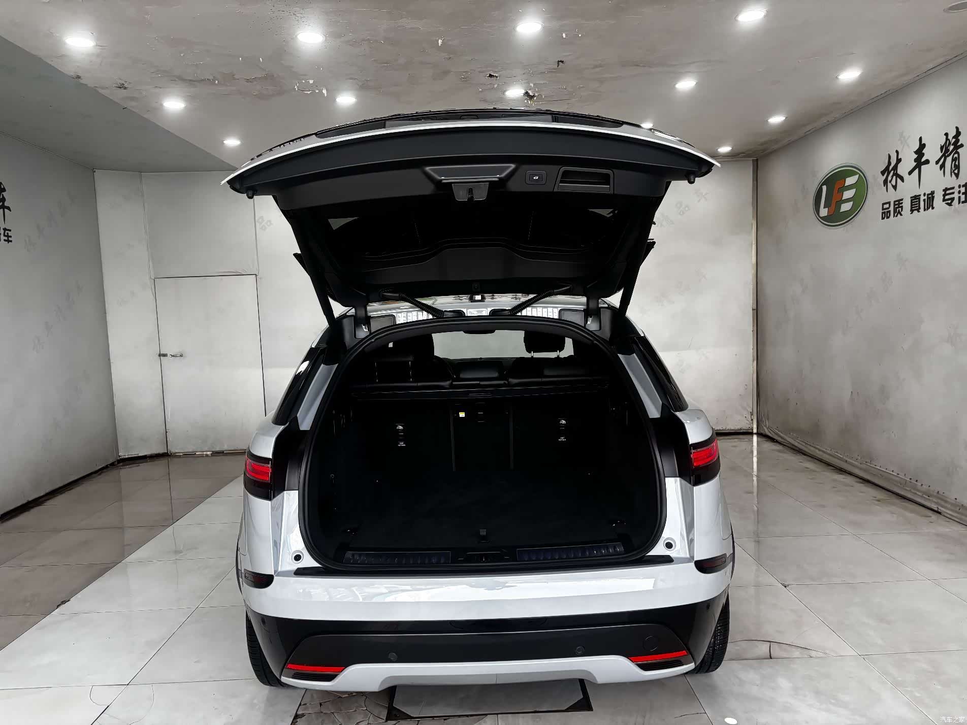 Land Rover Range Rover, 2024 28