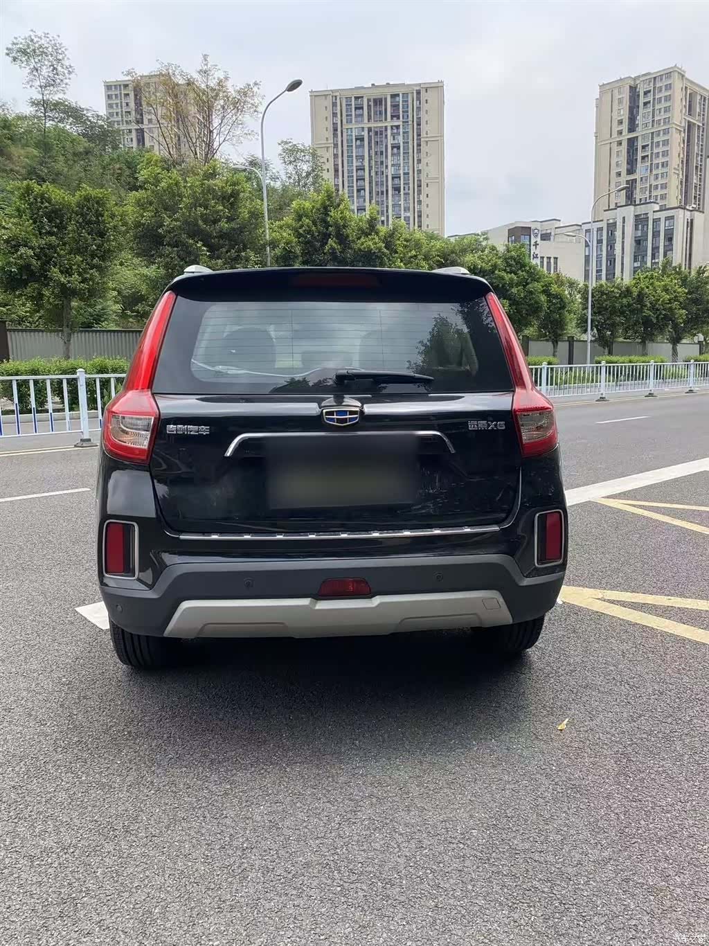 Geely X6, 2016 6
