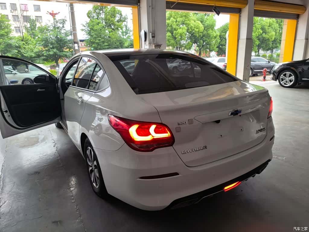 Chevrolet 320, 2019 23