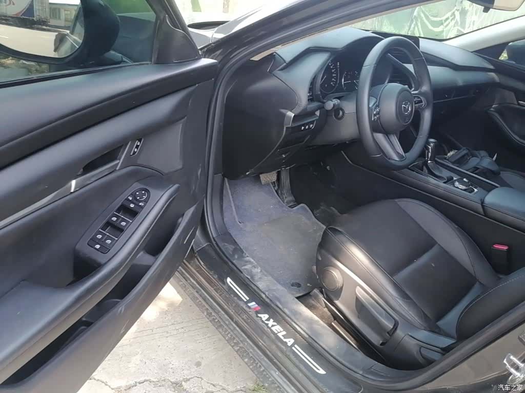 Mazda Mazda3, 2020 16