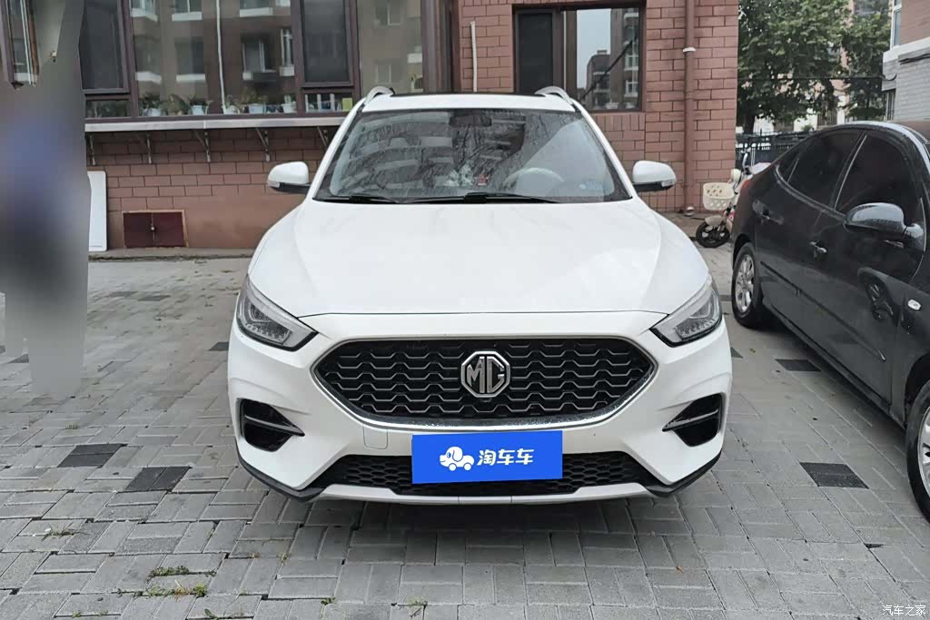 MG ZS, 2022 2