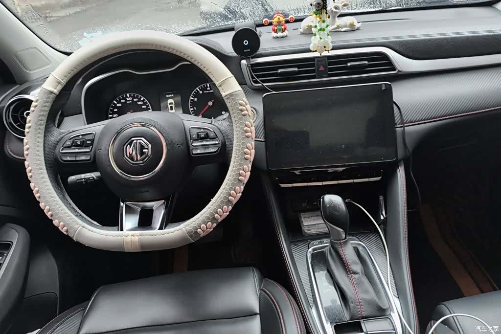 MG ZS, 2022 12