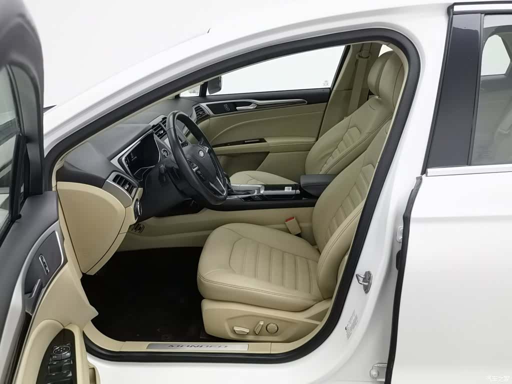 Ford Mondeo, 2014 10