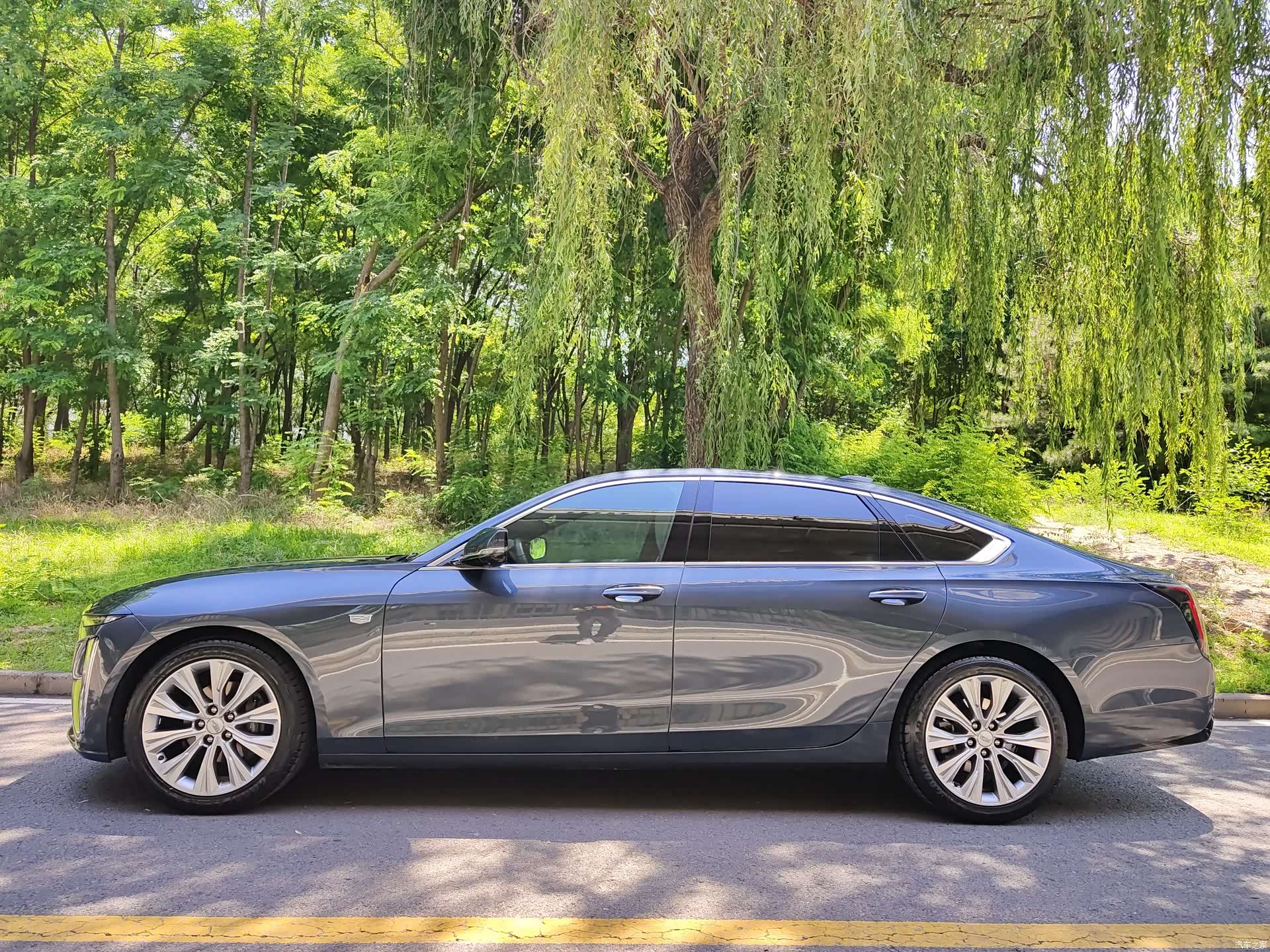 Cadillac CT6, 2023 3