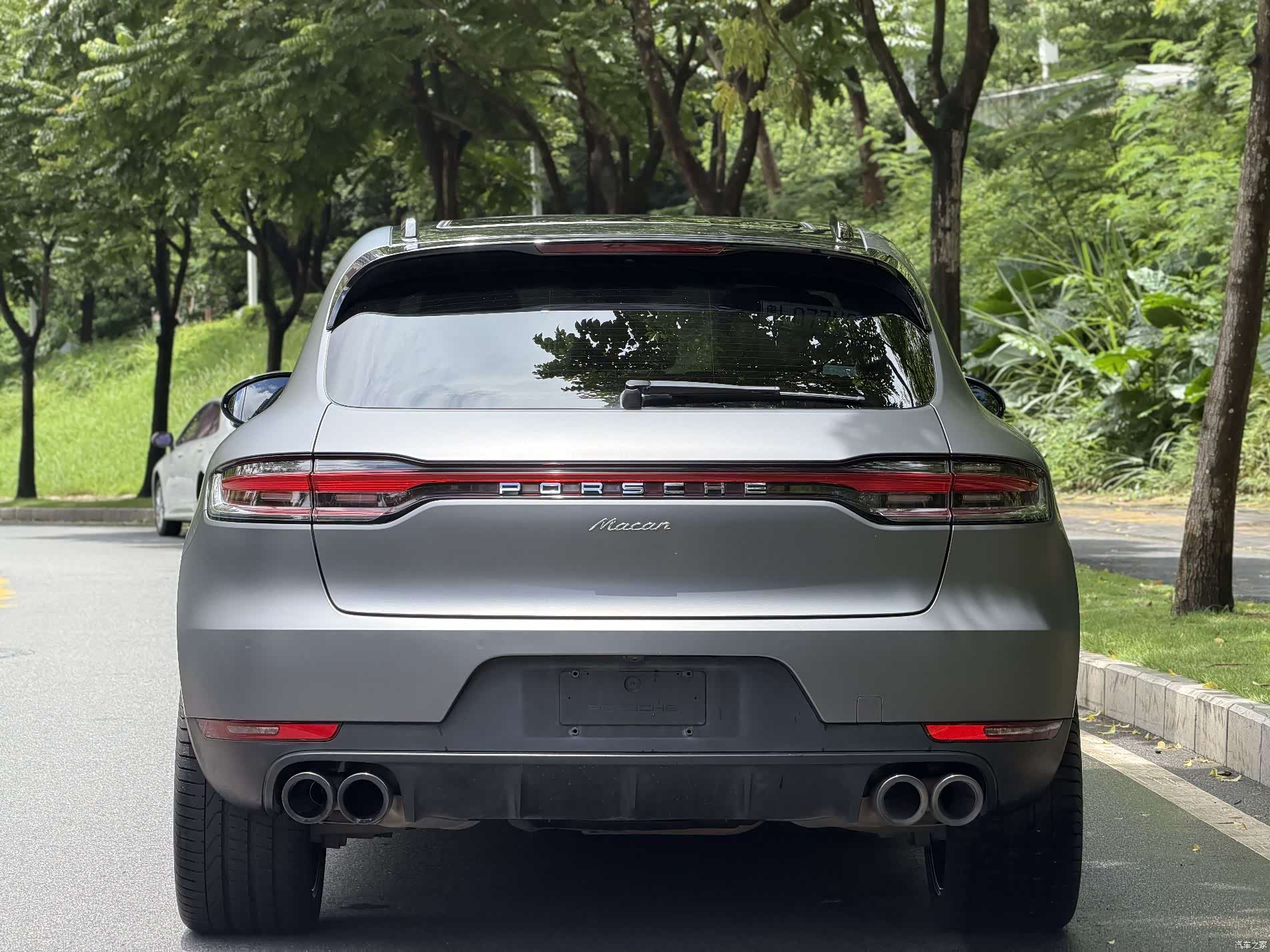 Porsche Macan, 2022 все фото