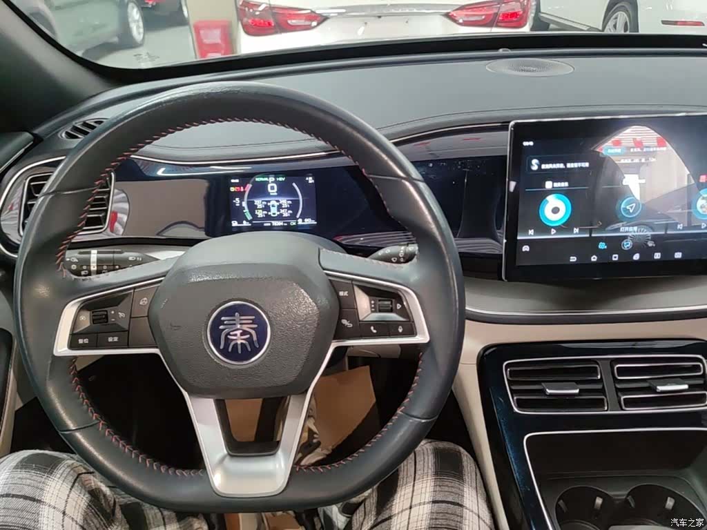 BYD Qin, 2022 10