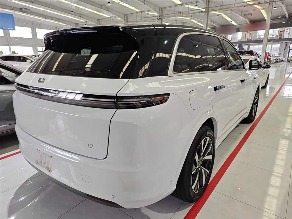 Li Auto Ideal L7