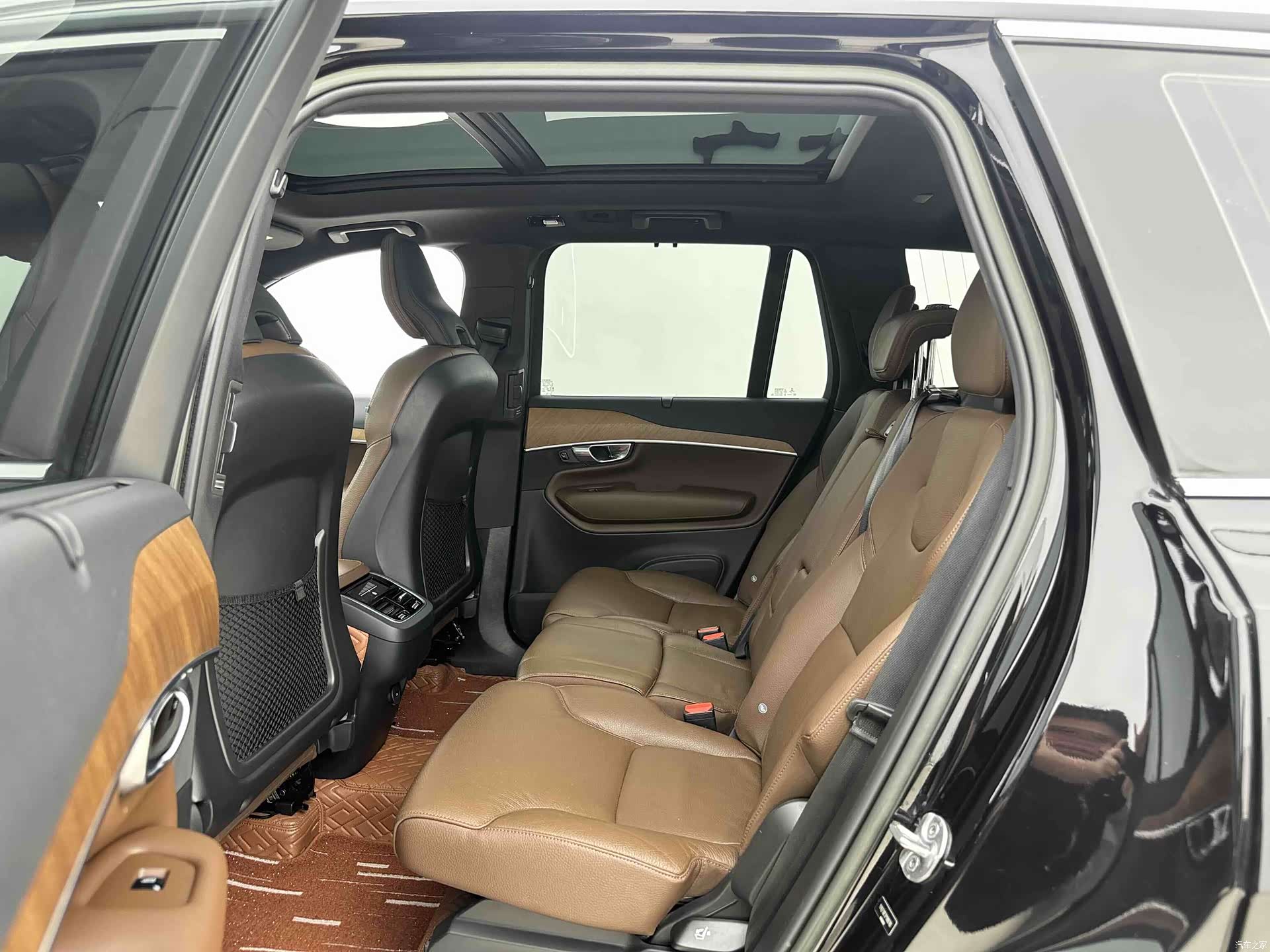 Volvo XC90, 2022 8