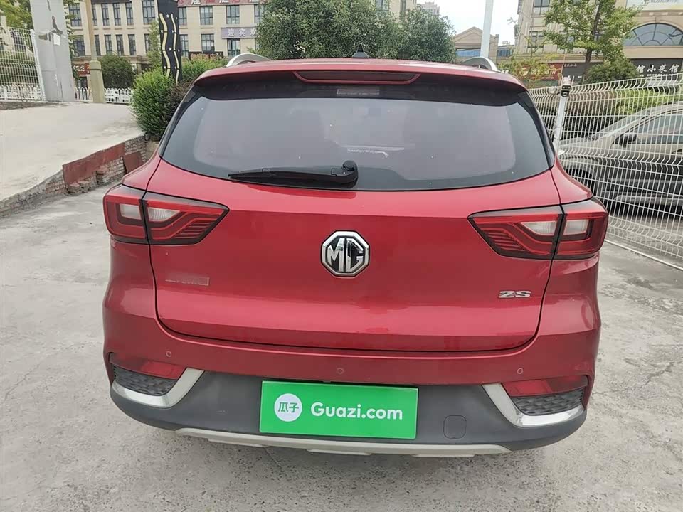 MG ZS
