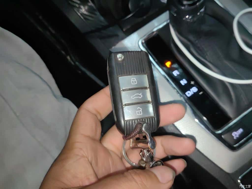 Roewe RX5, 2019 9